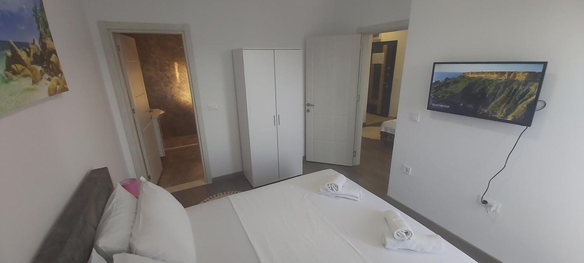 Apartament Mehmeti Улцинь Екстер'єр фото